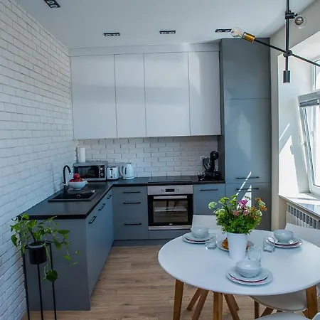 Easy Rent - Plac Targowy, Centrum 24h Check-in, Widok Na Zamek Appartement